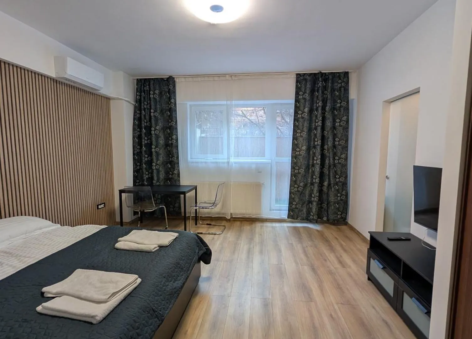 Parlament Palace, 1 Room Apartment location